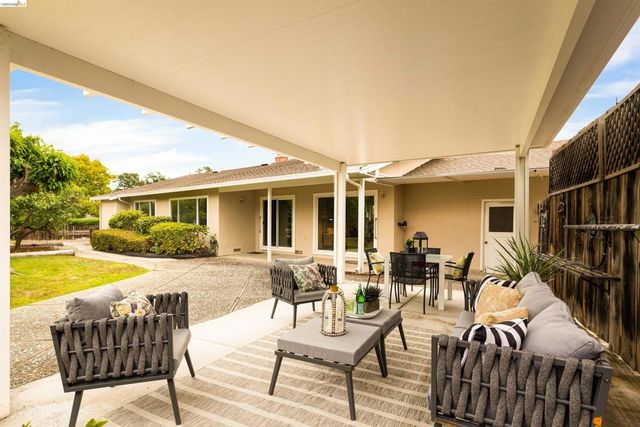3115 Del Oceano Dr, Lafayette, CA 94549