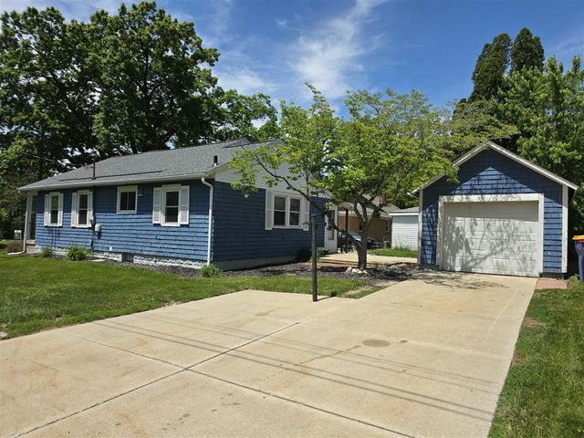 1406 Covell Avenue, Grand Rapids, MI 49504