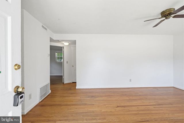 2911 WEISMAN RD, Silver Spring, MD 20902