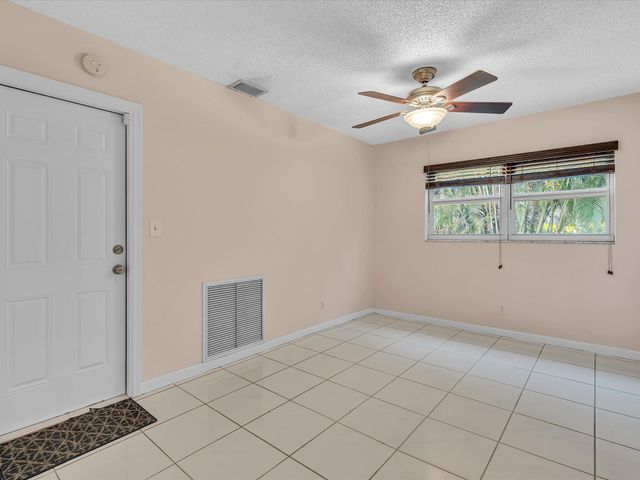 11115 NW 37th Street, Coral Springs, FL 33065