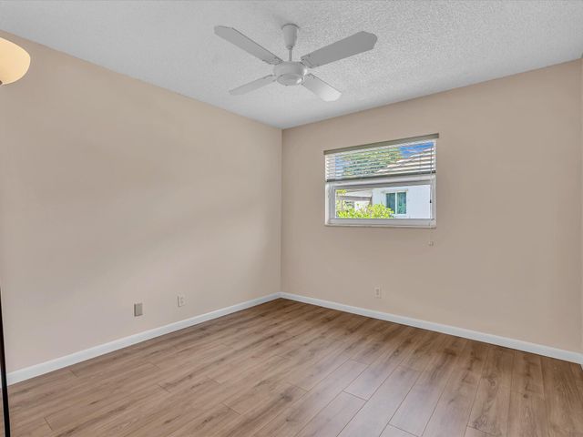 11115 NW 37th Street, Coral Springs, FL 33065