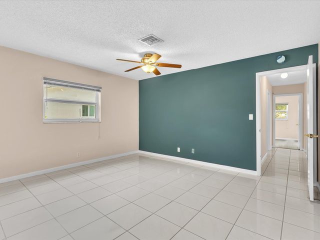 11115 NW 37th Street, Coral Springs, FL 33065