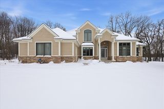 15284 Alister Mackenzie Avenue, Augusta, MI 49012