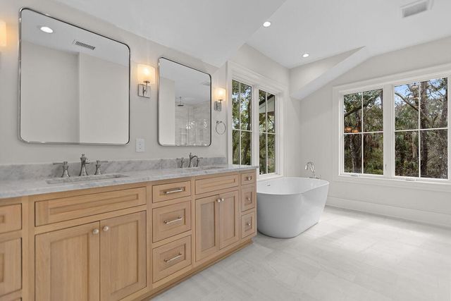 2727 Old Oak Walk, Seabrook Island, SC 29455