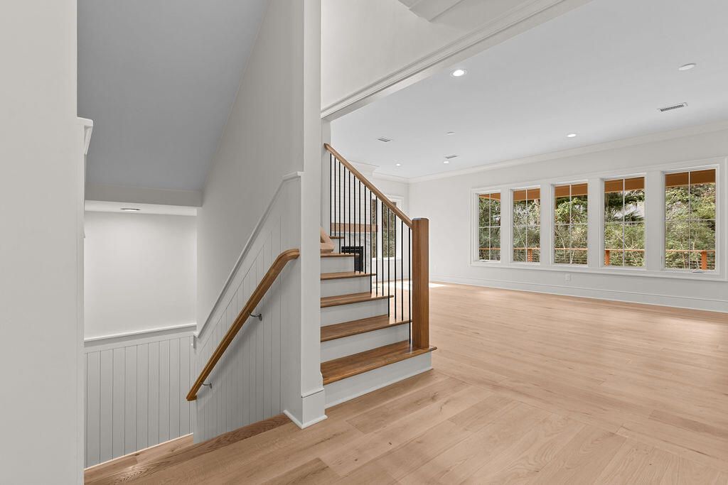 Image 10 of property listing at 2727 Old Oak Walk, Seabrook Island, SC 29455