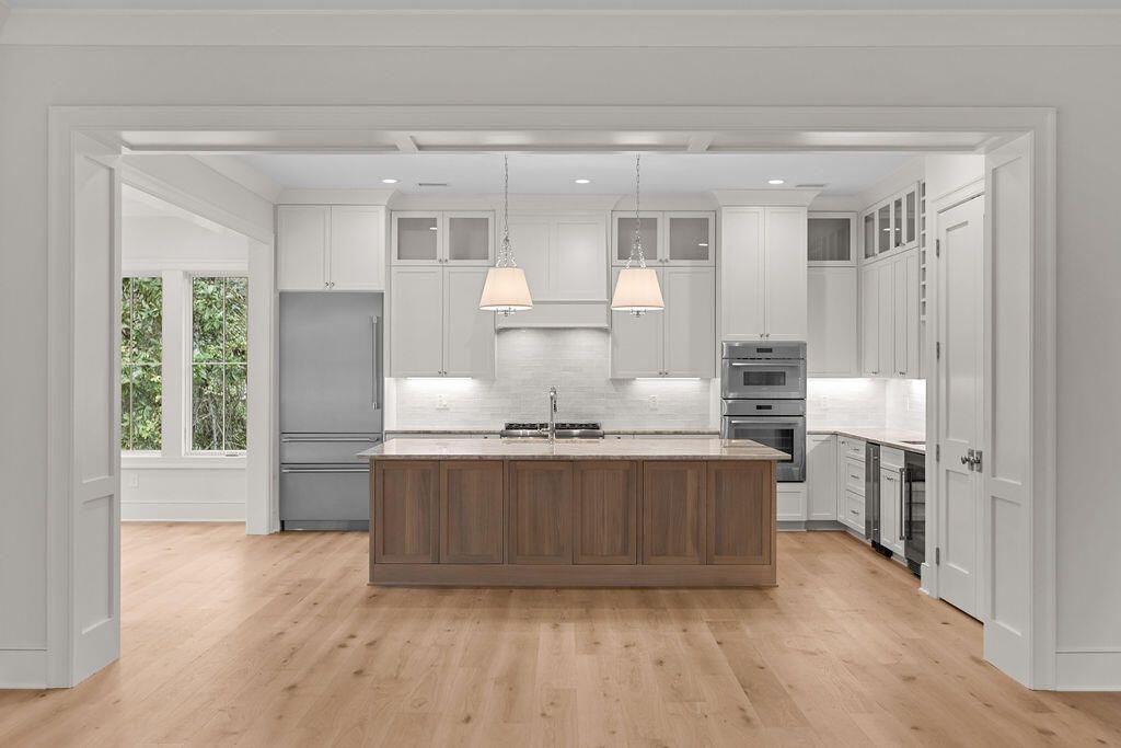 Image 3 of property listing at 2727 Old Oak Walk, Seabrook Island, SC 29455