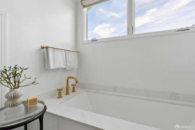 323 7th Avenue, San Francisco, CA 94118