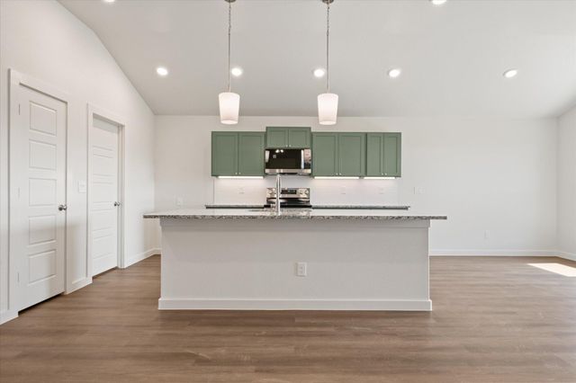 2404 Helena Avenue, Lubbock, TX 79407