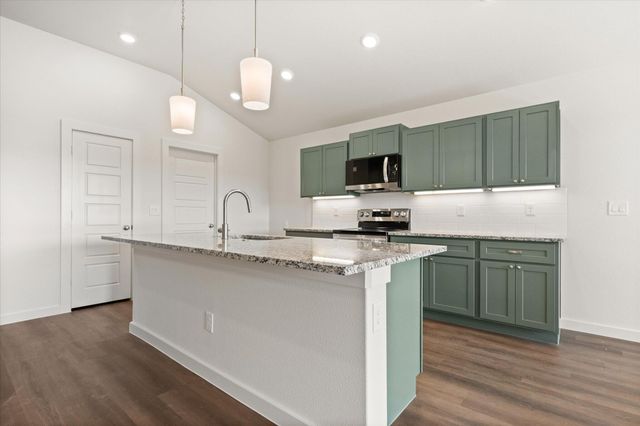 2404 Helena Avenue, Lubbock, TX 79407