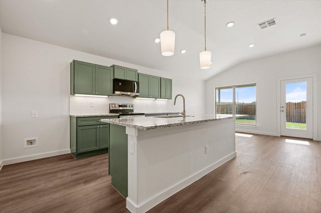 2404 Helena Avenue, Lubbock, TX 79407