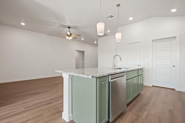 2404 Helena Avenue, Lubbock, TX 79407