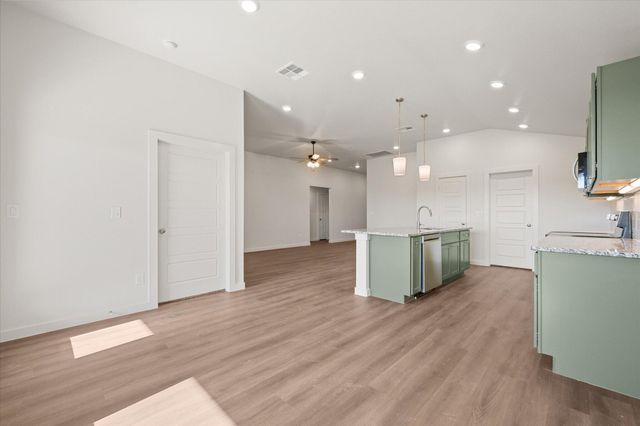 2404 Helena Avenue, Lubbock, TX 79407