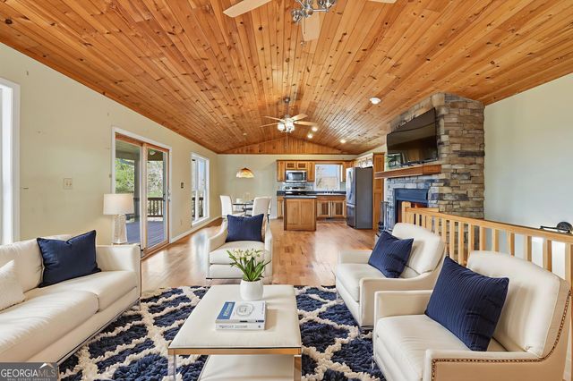 354 Mystic View Lane, Clayton, GA 30525