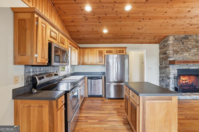 354 Mystic View Lane, Clayton, GA 30525