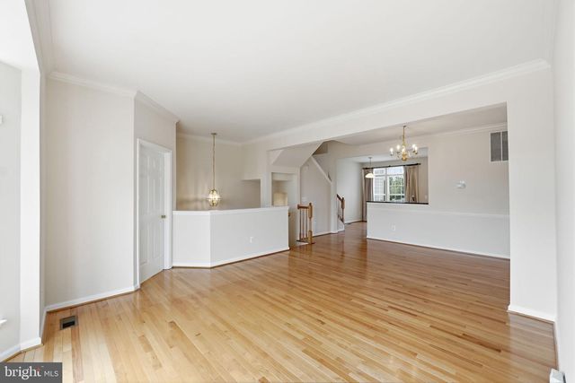 15054 DANEHURST CIR, Gainesville, VA 20155