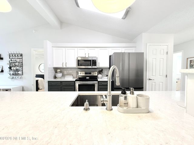 1078 CELEBRANT Drive, Jacksonville, FL 32225