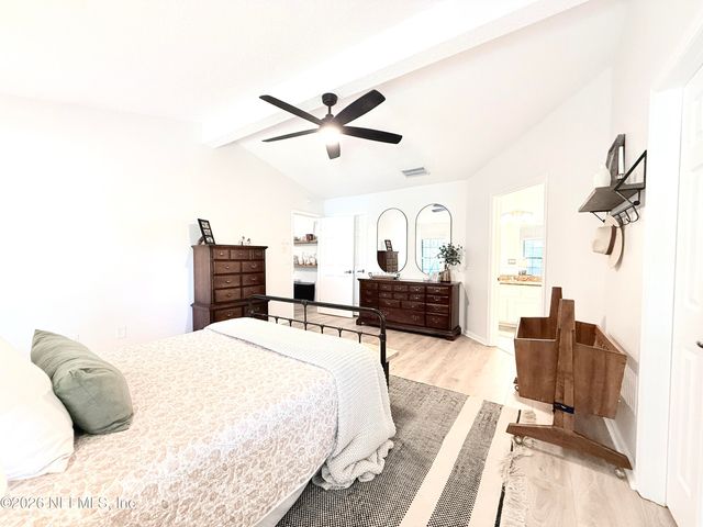 1078 CELEBRANT Drive, Jacksonville, FL 32225