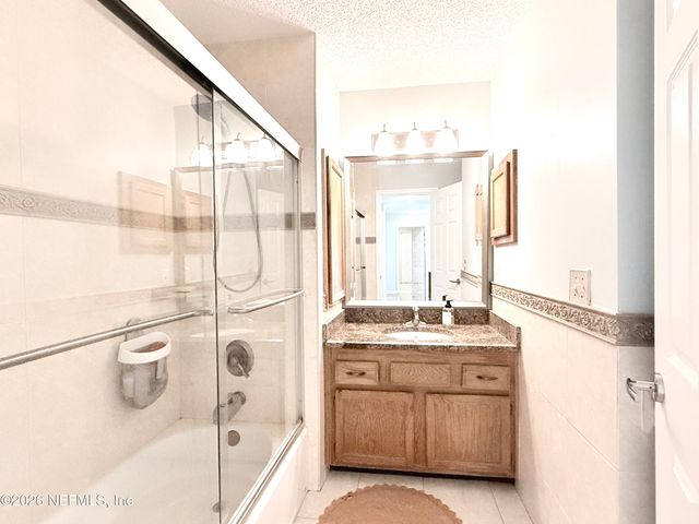 1078 CELEBRANT Drive, Jacksonville, FL 32225