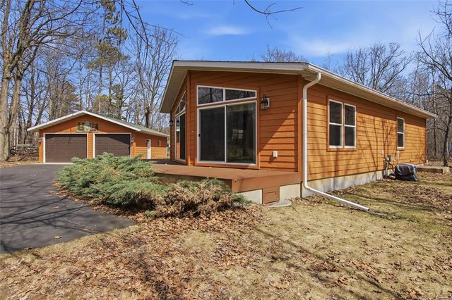8636N River Road, Hayward, WI 54843