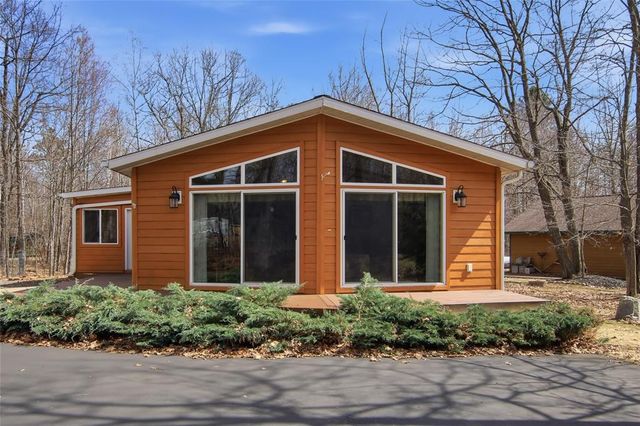 8636N River Road, Hayward, WI 54843