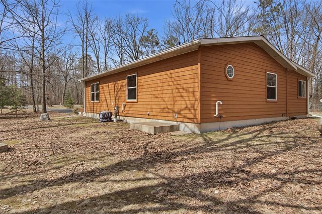 8636N River Road, Hayward, WI 54843