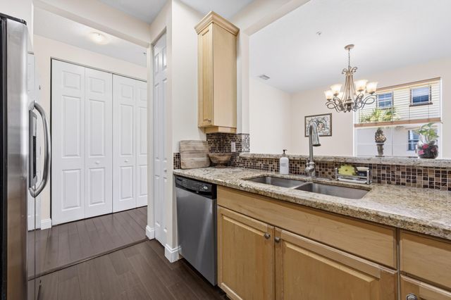 1594 Grande Cull Way, Jupiter, FL 33458