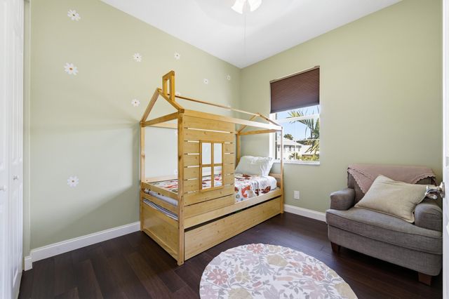 1594 Grande Cull Way, Jupiter, FL 33458