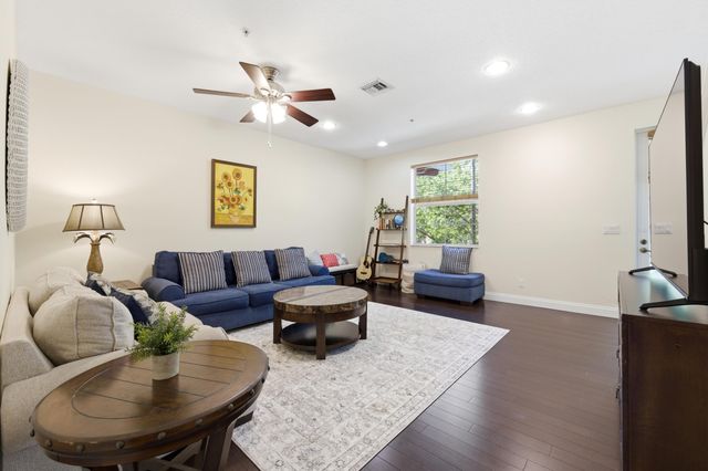 1594 Grande Cull Way, Jupiter, FL 33458