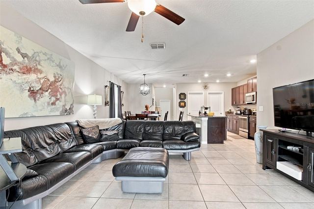 31746 BARREL WAVE WAY, Wesley Chapel, FL 33545
