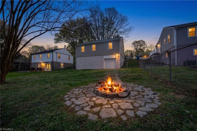 2416 Parkway Drive, Winston-salem, NC 27103