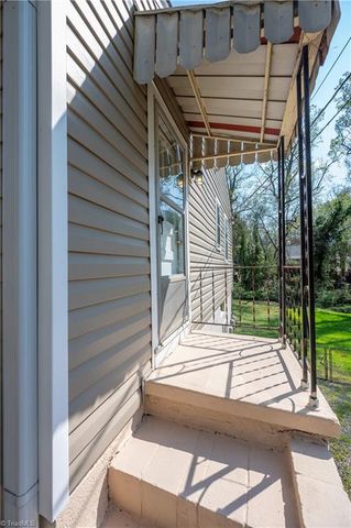 2416 Parkway Drive, Winston-salem, NC 27103