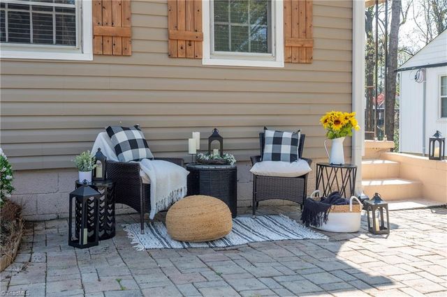 2416 Parkway Drive, Winston-salem, NC 27103