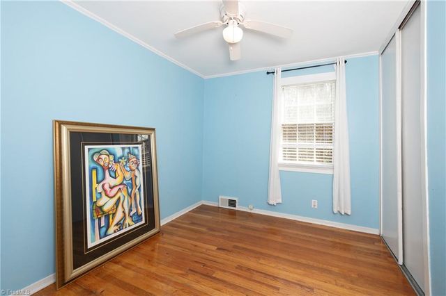 2416 Parkway Drive, Winston-salem, NC 27103