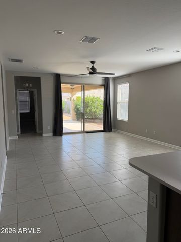 658 W BELMONT RED Trail, San Tan Valley, AZ 85143