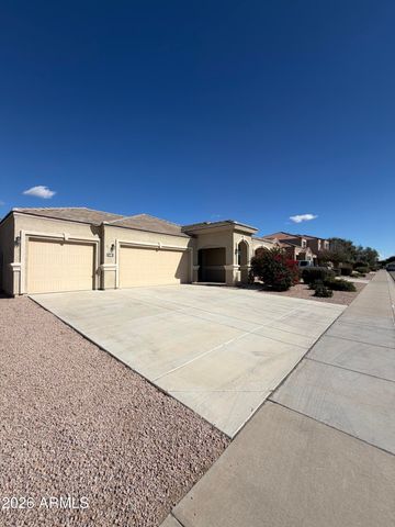 658 W BELMONT RED Trail, San Tan Valley, AZ 85143