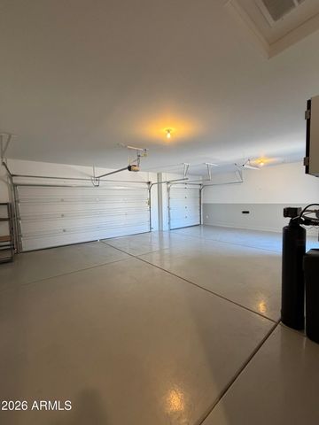 658 W BELMONT RED Trail, San Tan Valley, AZ 85143