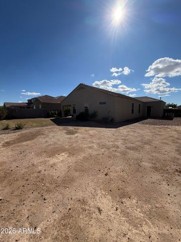 658 W BELMONT RED Trail, San Tan Valley, AZ 85143