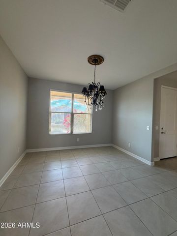 658 W BELMONT RED Trail, San Tan Valley, AZ 85143