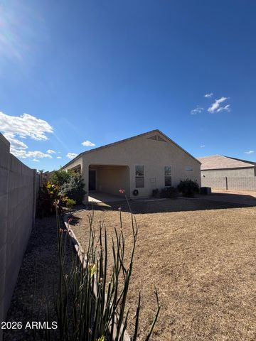 658 W BELMONT RED Trail, San Tan Valley, AZ 85143
