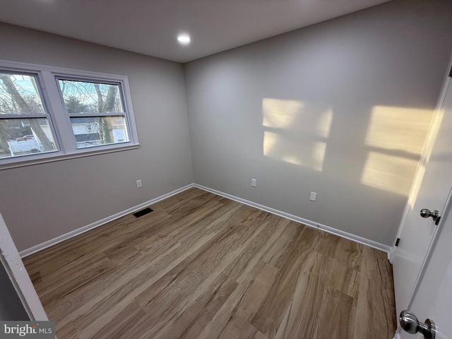 13860 LANGSTONE DR, Woodbridge, VA 22193