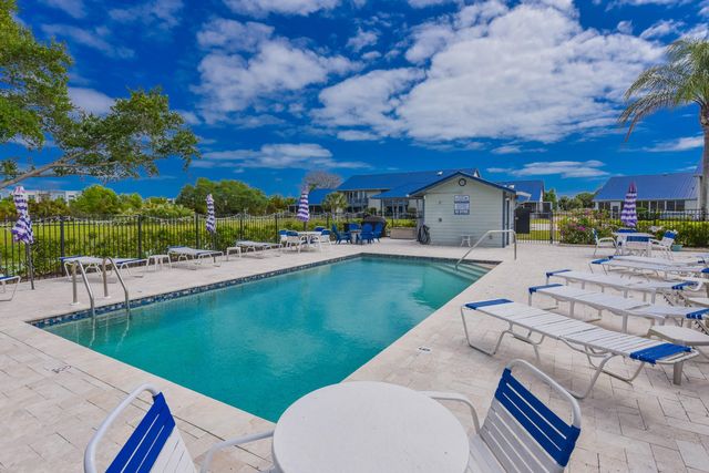 1637 NE Nautical Place 802, Jensen Beach, FL 34957