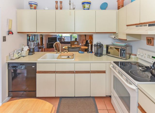 1637 NE Nautical Place 802, Jensen Beach, FL 34957