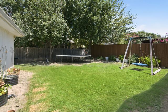 5225 Merced Drive, Fort Worth, TX 76137