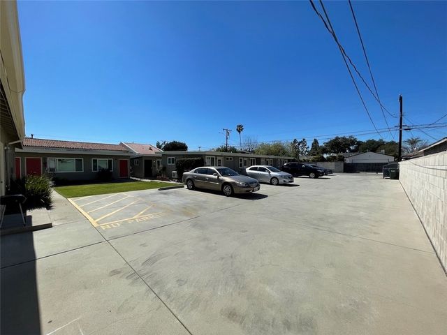 1015 N Azusa Avenue 06, Azusa, CA 91702