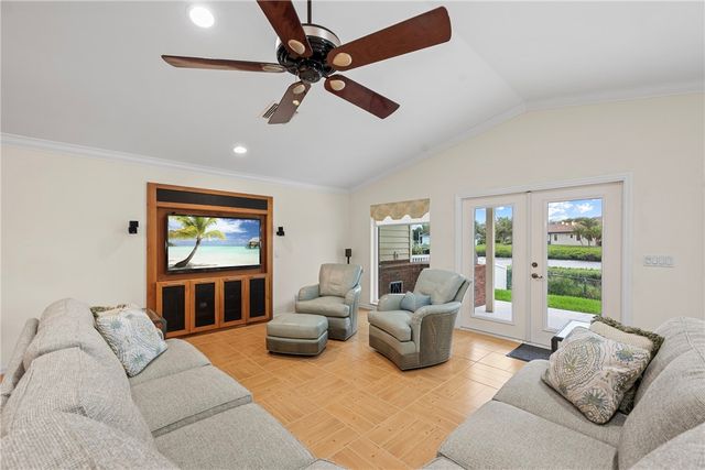 69 Cache Cay Drive, Vero Beach, FL 32963