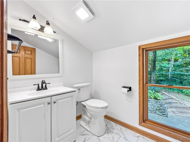 7904 Glenbrook Drive, Lysander, NY 13027