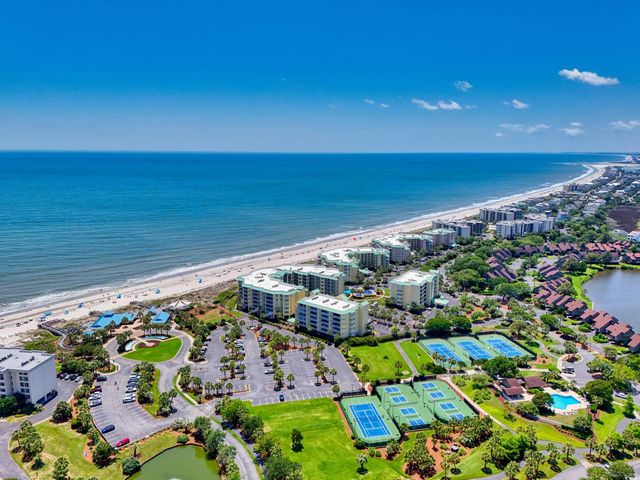 1259 Oatland Lake Rd., Pawleys Island, SC 29585