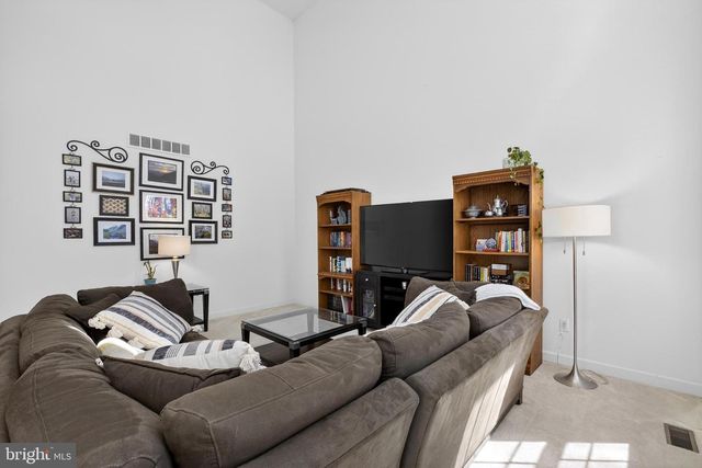 419 BERGENIA LOOP, Bear, DE 19701