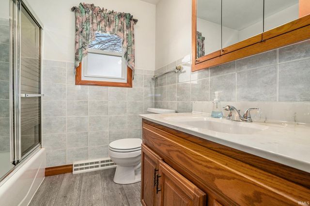 0175 N 010 W, Lagrange, IN 46761