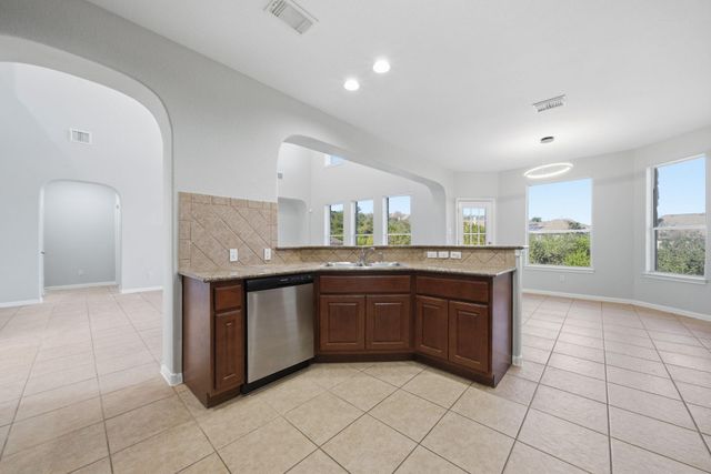 7404 Journeyville DR, Austin, TX 78735